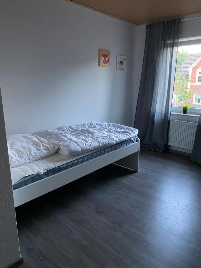 Ferienhaus Meinke Burhafer Feldstrich Buitenkant foto
